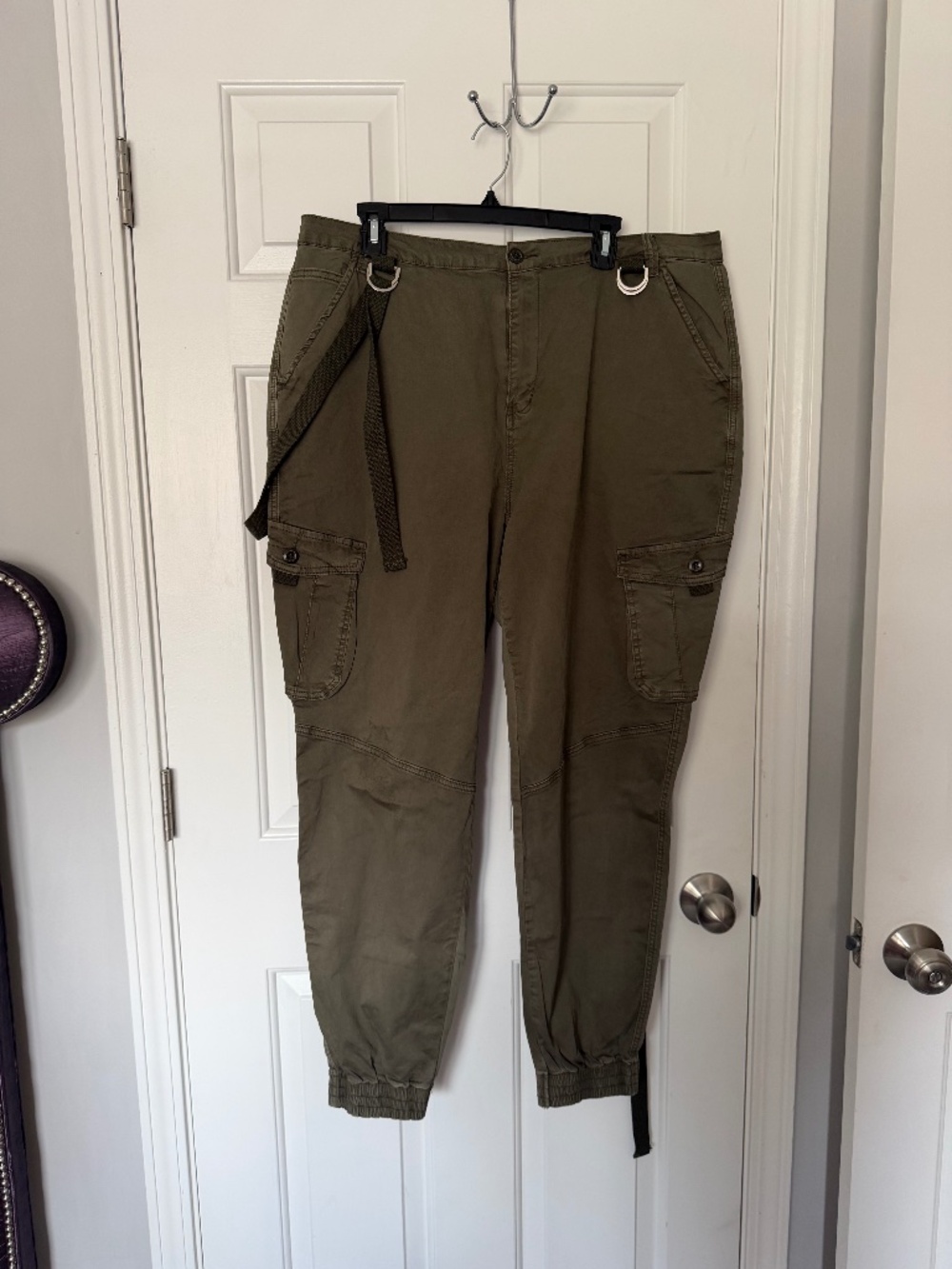 Cargo pants